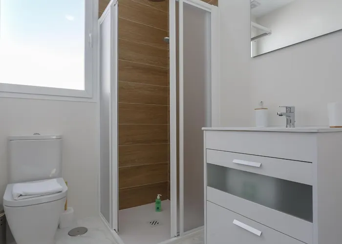 Brujula Ground Floor Indoor By Cadiz4rentals