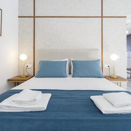 Brujula Ground Floor Indoor By Cadiz4rentals Cádiz