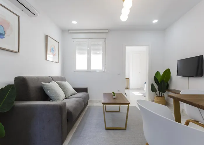 Brujula Ground Floor Indoor By Cadiz4rentals *