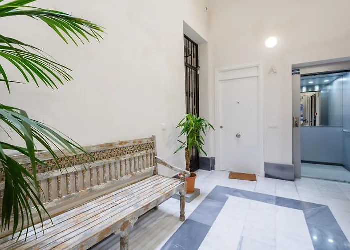 Brujula Ground Floor Indoor By Cadiz4rentals * Cádis