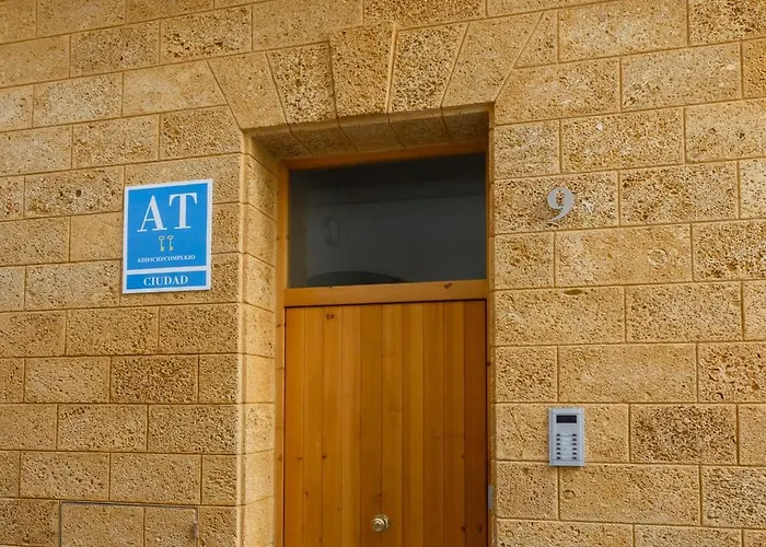 Brujula Ground Floor Indoor By Cadiz4rentals * Cádis