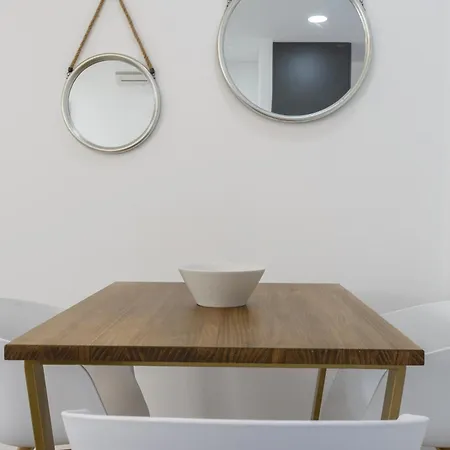 Brujula Ground Floor Indoor By Cadiz4rentals * Cadiz