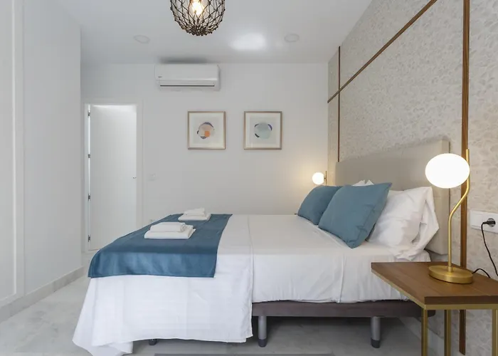 Brujula Ground Floor Indoor By Cadiz4rentals